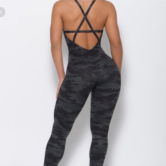 Bombshell Sportswear Pants - Bombshell Camo bodysuit Medium